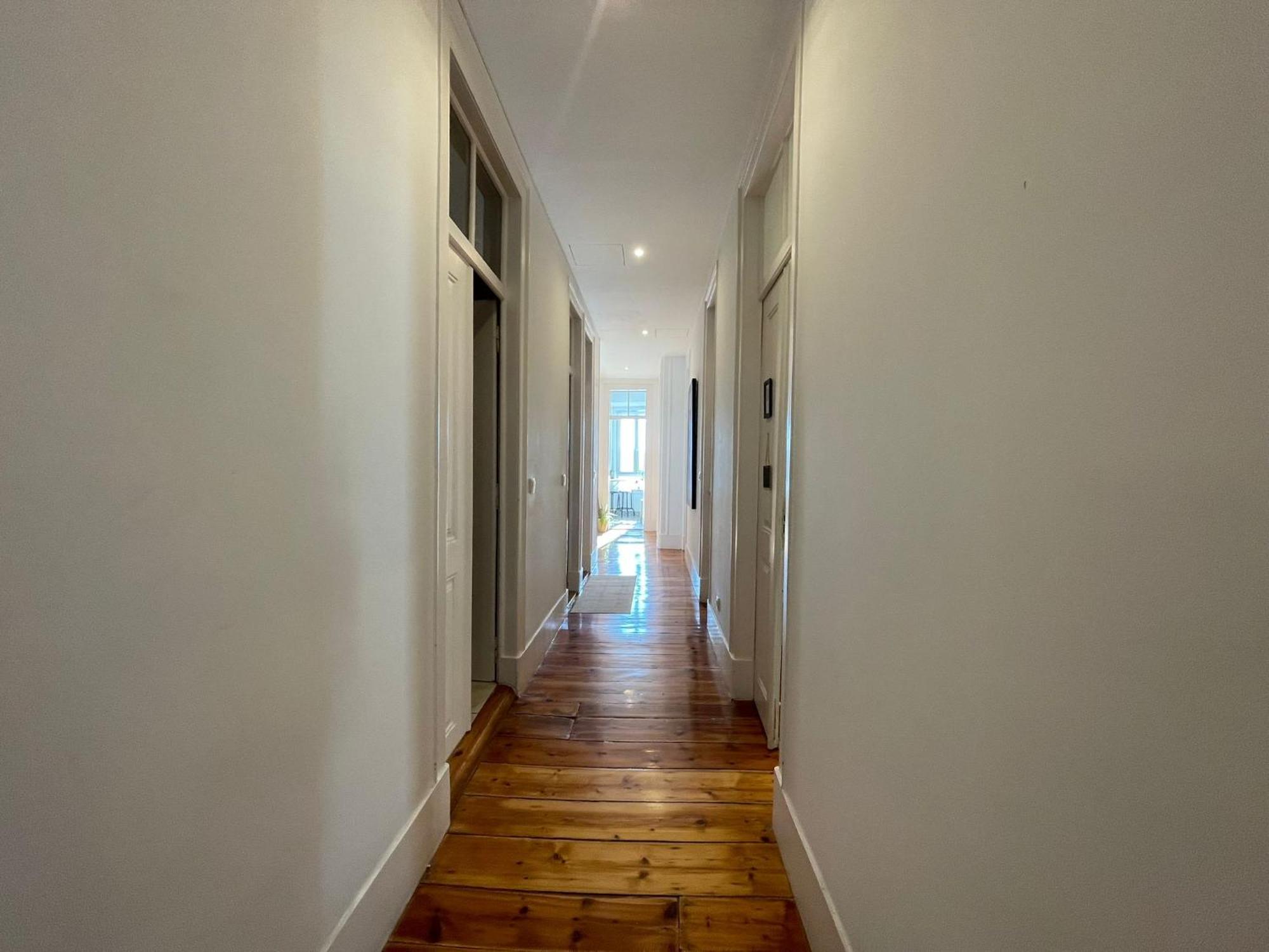 Gasthof Embassy Arriaga Private Elegance In Stylish Shared *